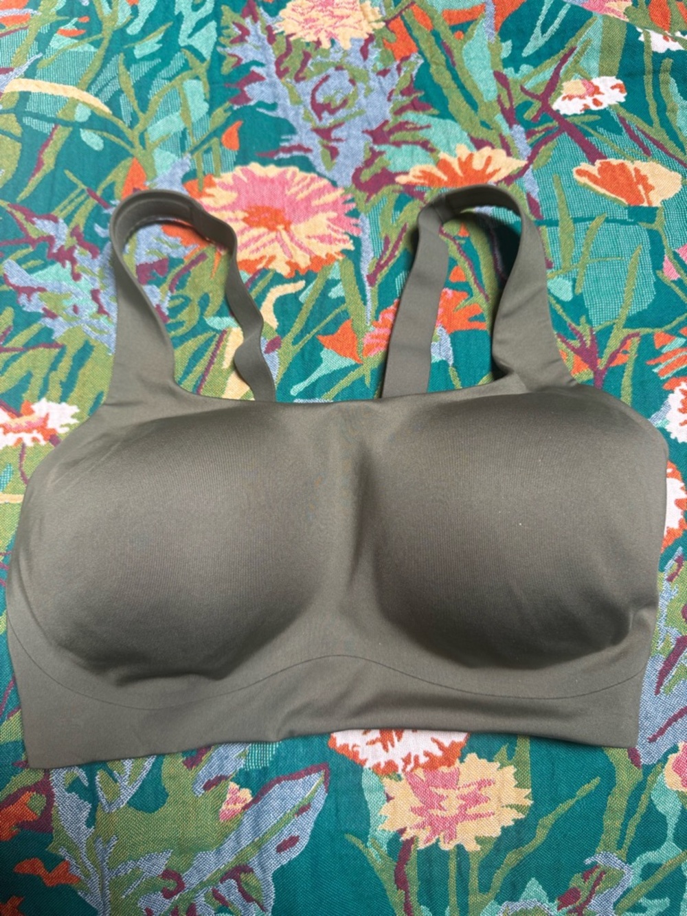 all in motion Olive Seamless Padded Sports Bra